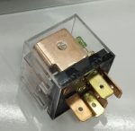رله 12 ولت 80 آمپر چراغ دار STCO