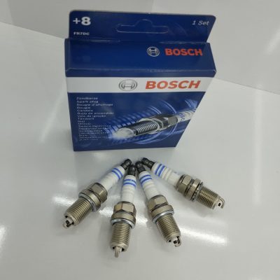 شمع بوش FR7DC تک پلاتین پایه کوتاه مناسب خودروهای مختلف